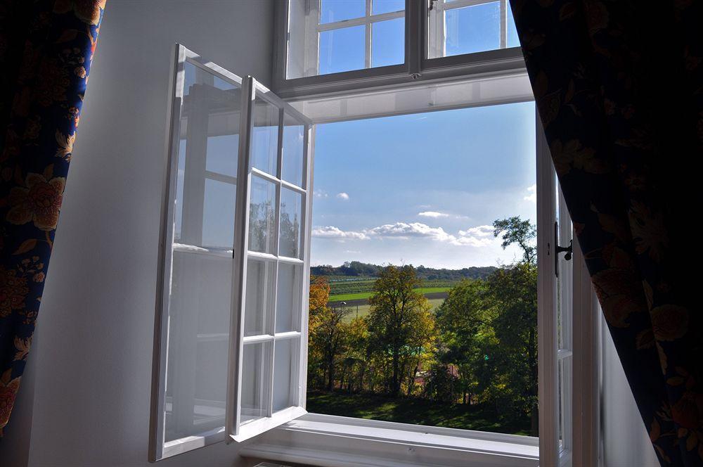 Schlosshotel Mailberg Екстериор снимка